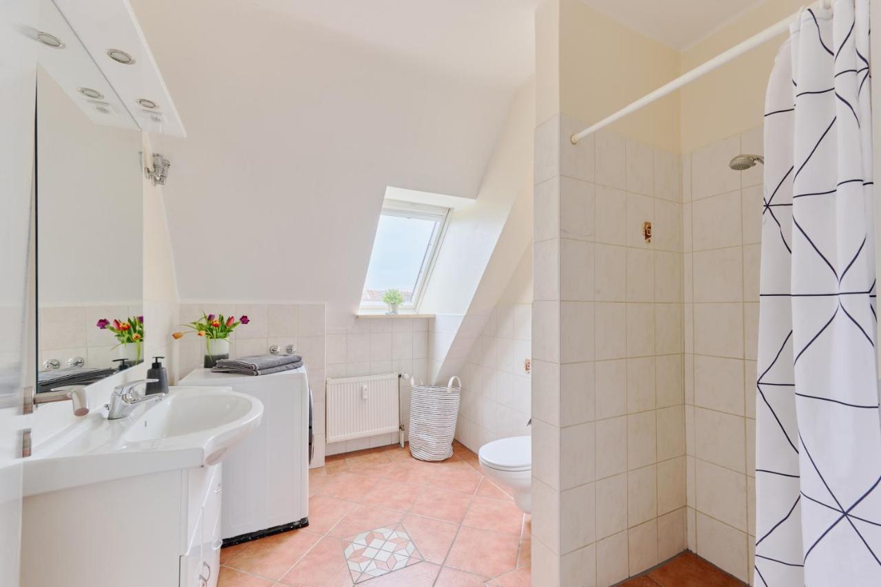 Ferienwohnung Hafennah Moba-Travel Любек Экстерьер фото